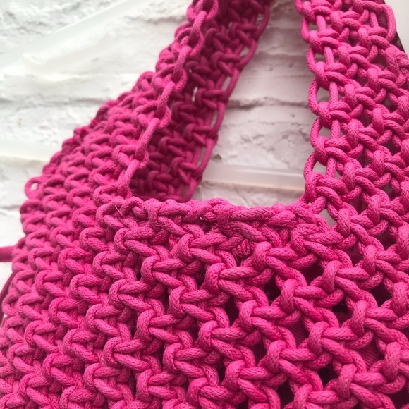 New Cos bright pink woven minibag - Picture 5 of 7